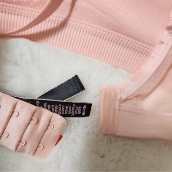 Victorias's Secret Elegant Pink Mesh Bra - Picture 9 of 11